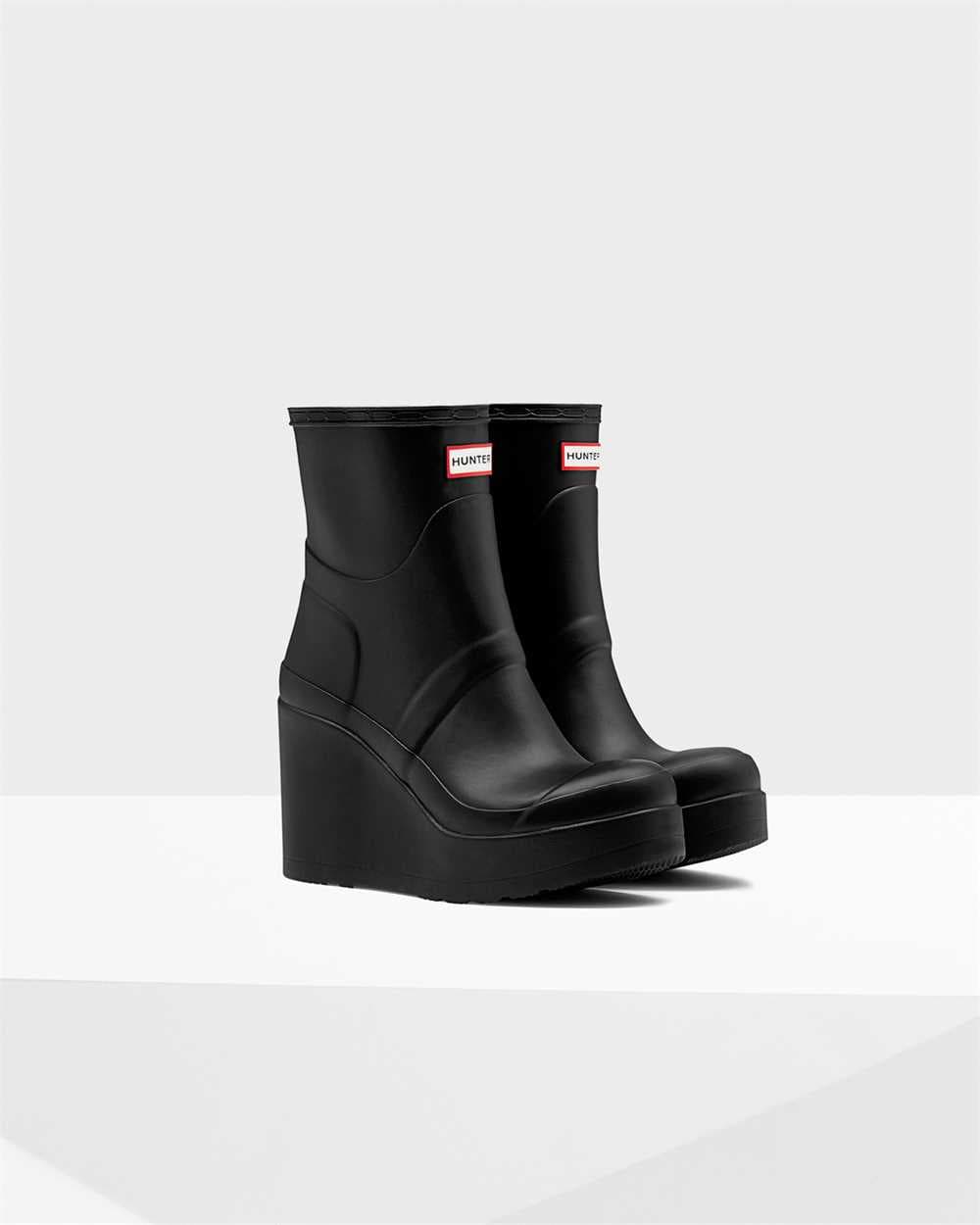 Hunter Women's Original Short Wellington Boots Mid Wedge Sole, view 2